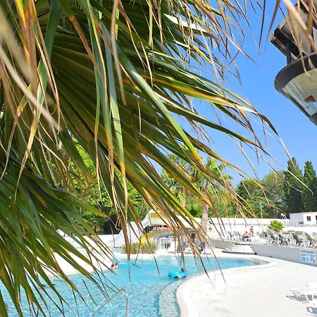 Campsite Joli Climatise 6 Personnes Joli A